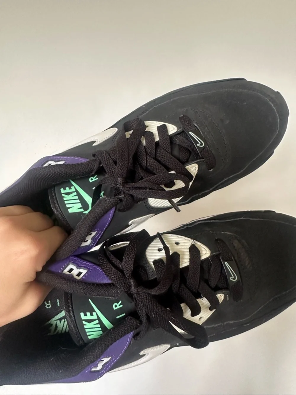 Nike Air Max Black Purple Green Sneakers Size 11 GUC